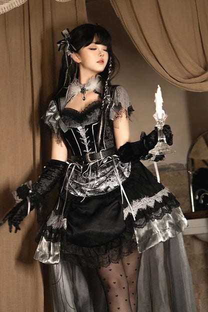 Beautifully Crafted Dress in a Classic Style