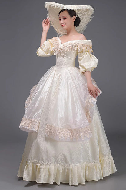 Classic Vintage Dress with a Flattering Fit