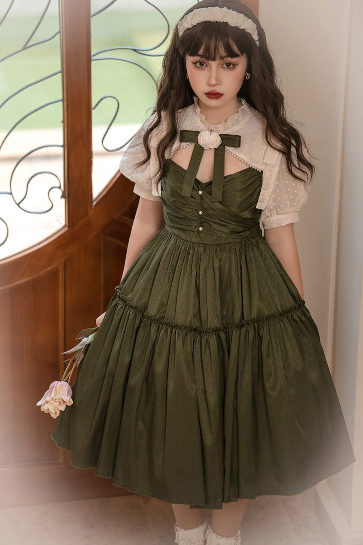 Beautifully Crafted Dress in a Classic Style