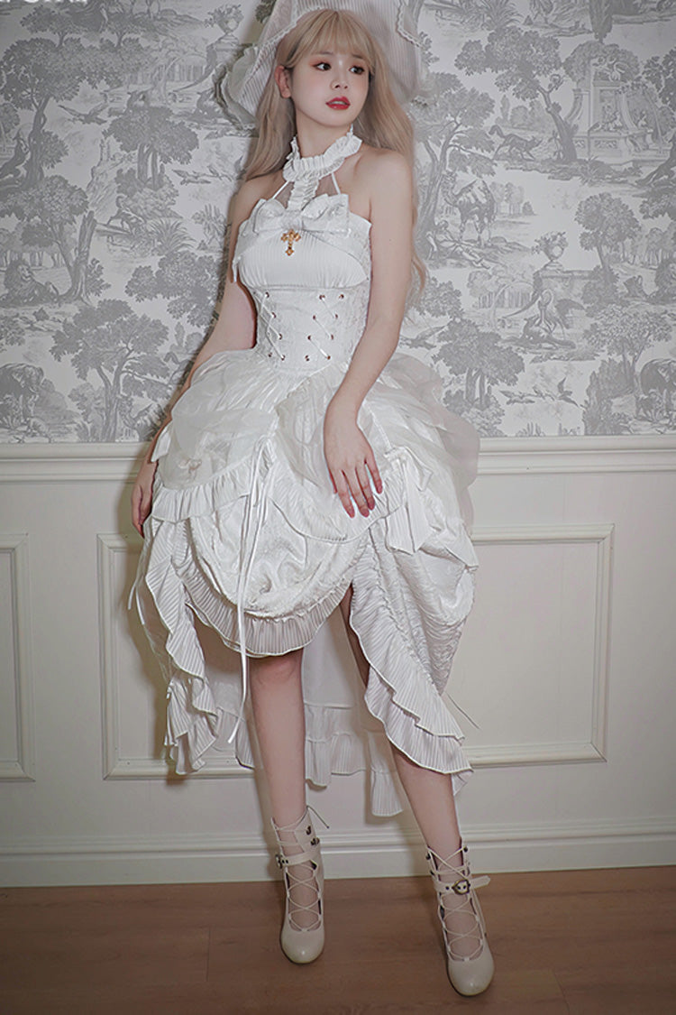 Finely Styled Dress with a Classic Vintage Look