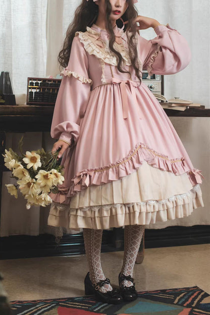 Casually Elegant Dress with a Refined Edge