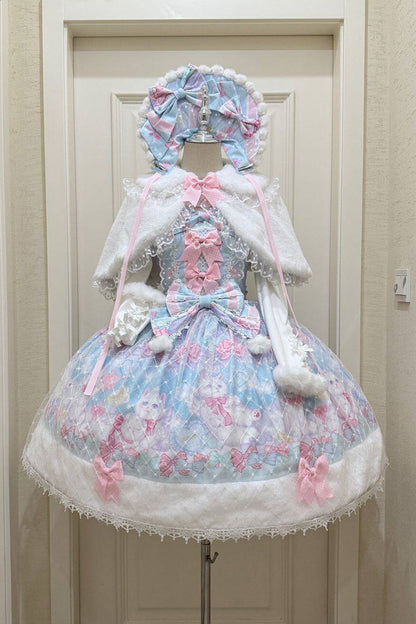 Finely Styled Dress with a Classic Vintage Look