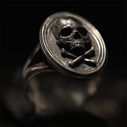 Crossbones Ring