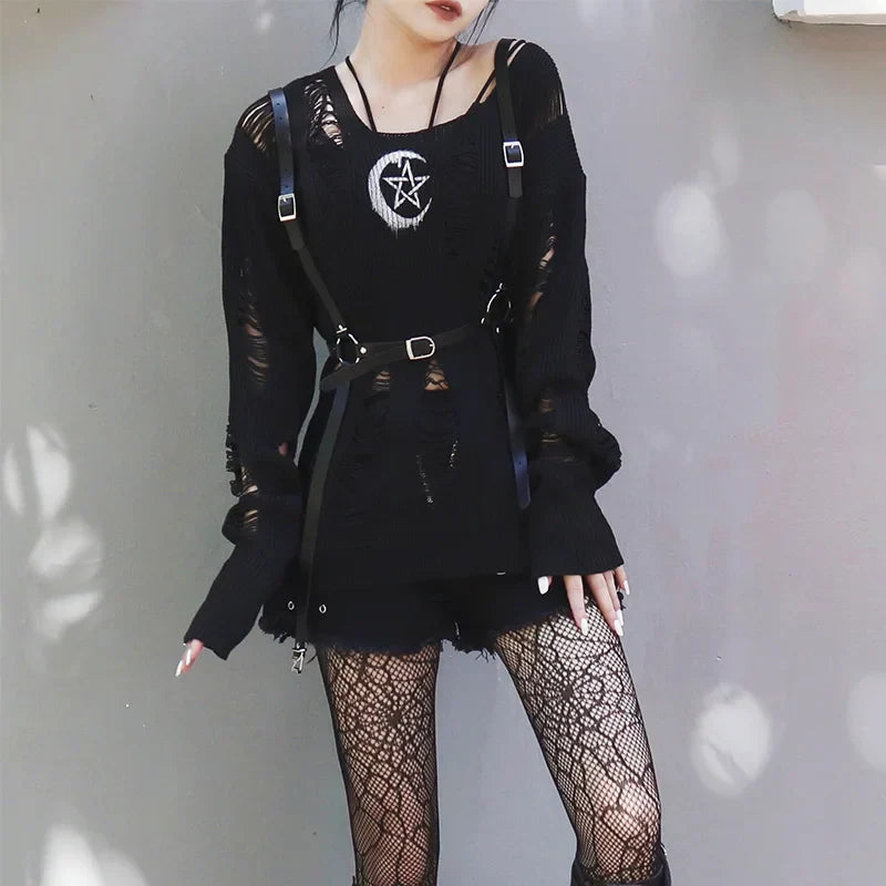 Gothic Pullover