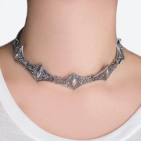 Choker