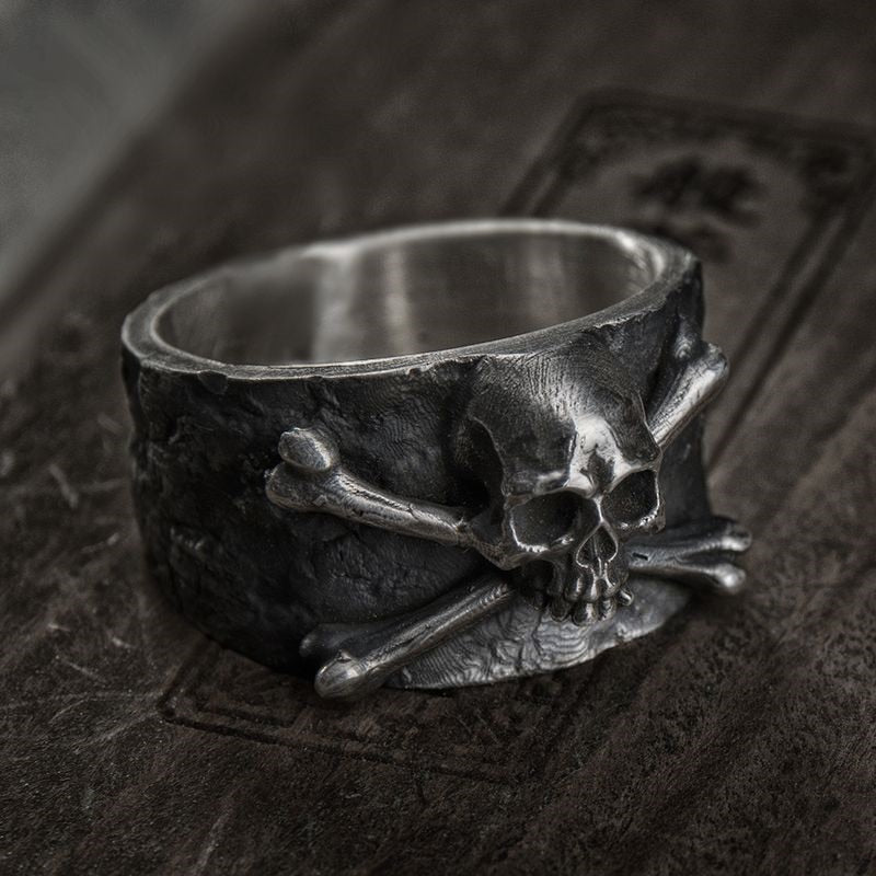 Crossbones Ring