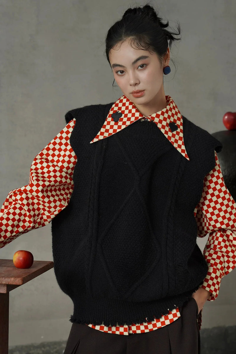 Retro Mode Dark Knit Vest