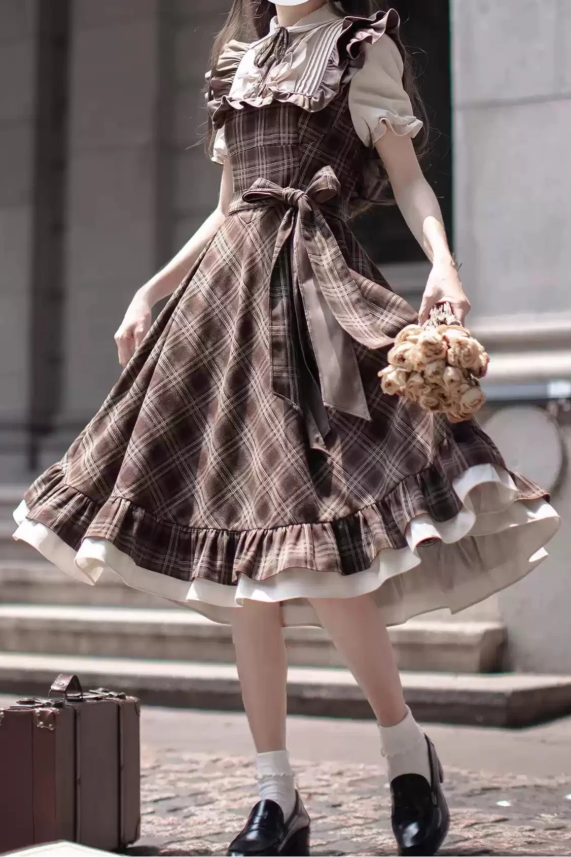 Retro Brown Plaid Volume Sleeveless Layered Dress + Pearl Ribbon Accessory + Classic Belt Coat [pre-order]