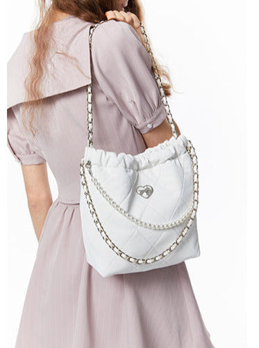 Fragrance Pearl Chain Drawstring Shoulder Bag
