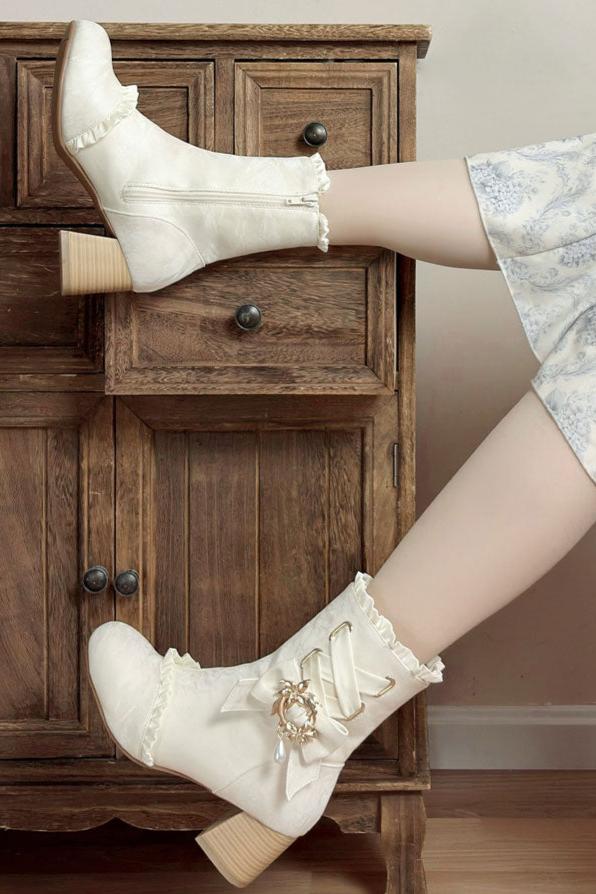 Lolita Classical Ribbon Short Boots