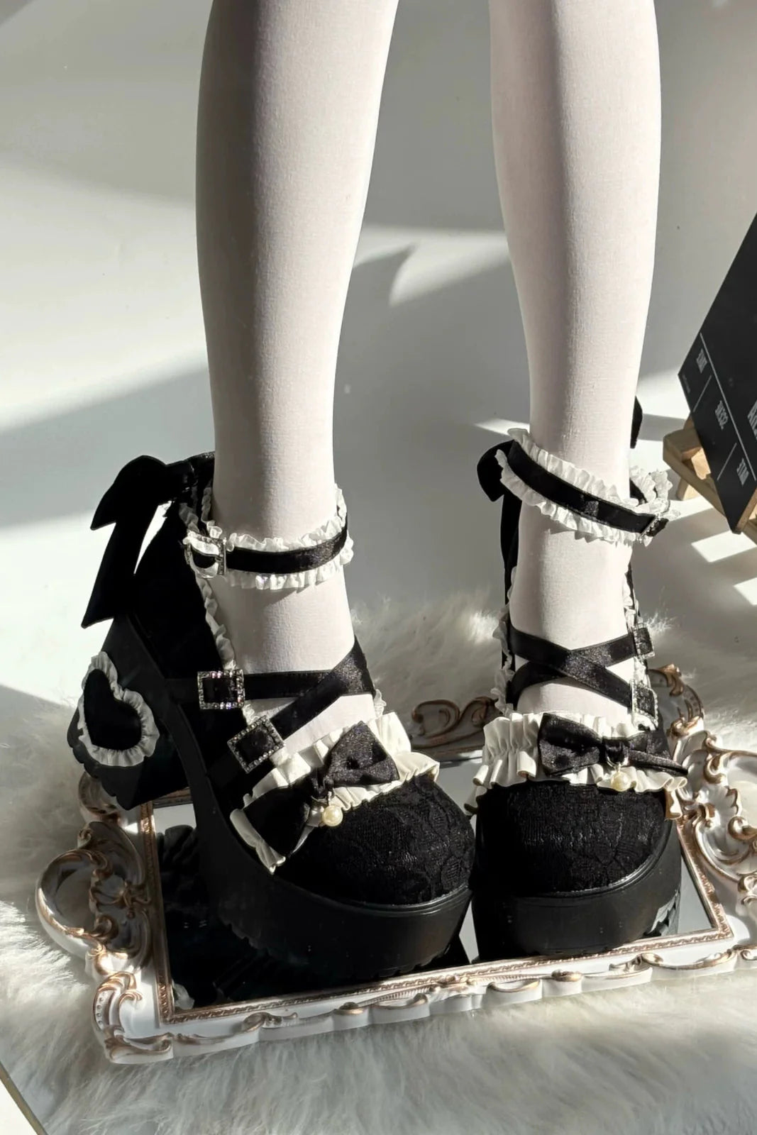 Dream Ribbon Lace Mary Jane Shoes