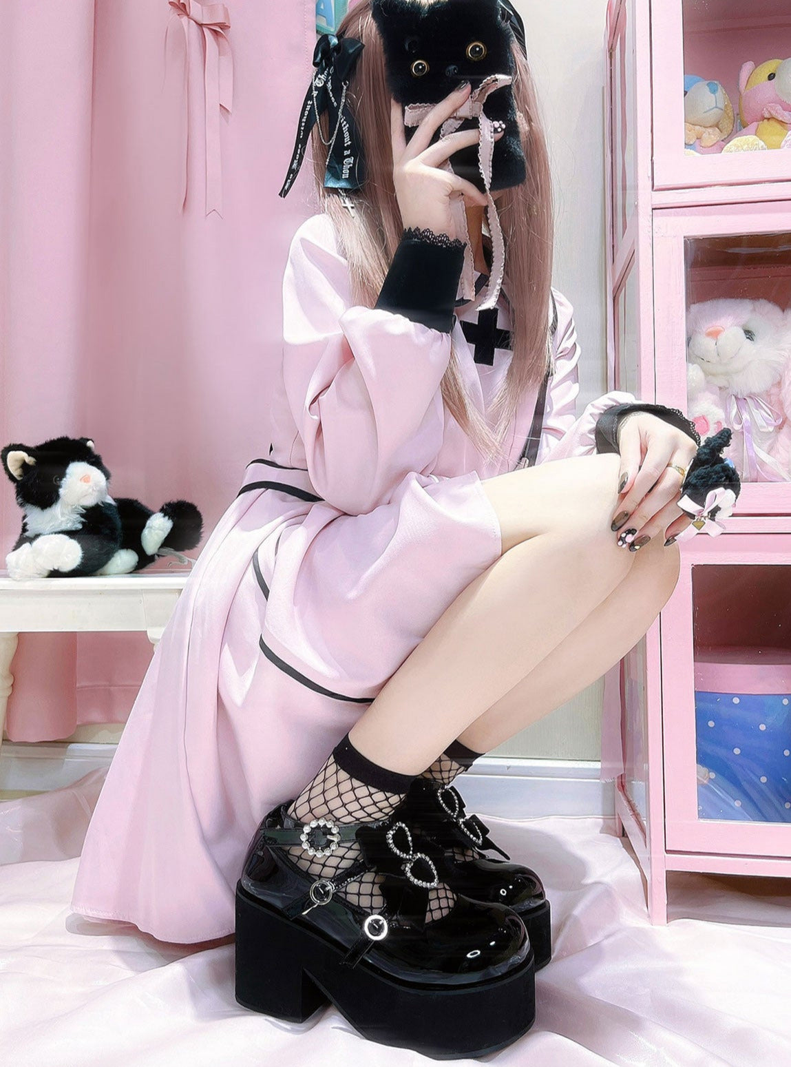 Sweet Ribbon Three-ball Platform Shoes