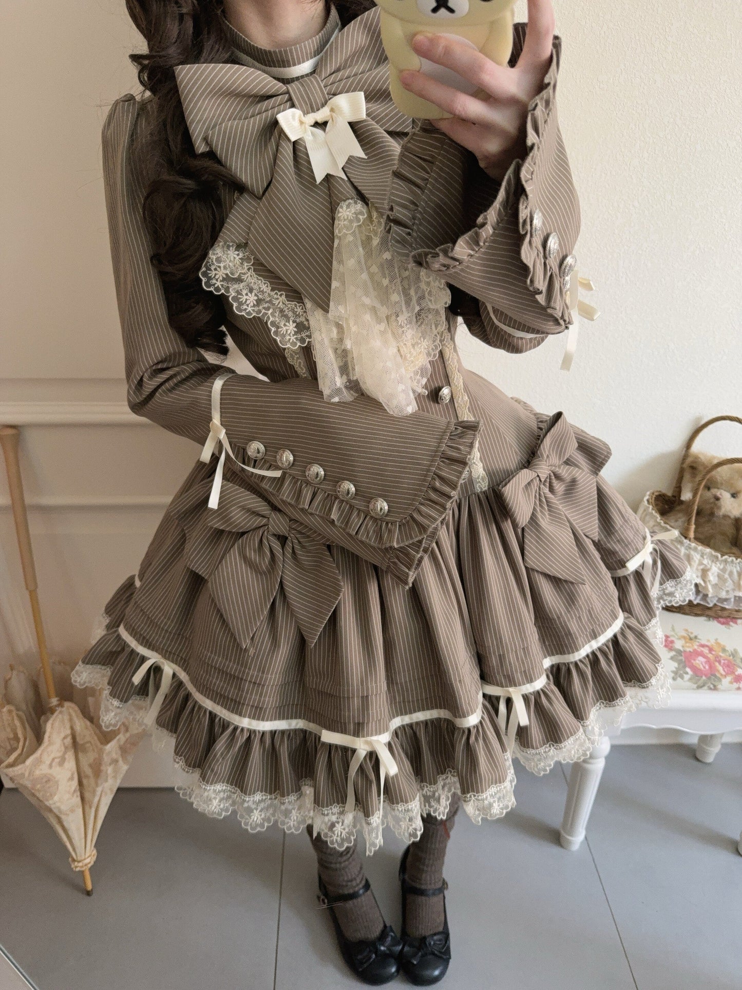 [pre-order Deadline: April 25] Phantom Cat Sweet Ribbon Stripe Lace Bell Sleeve Lolita Dress