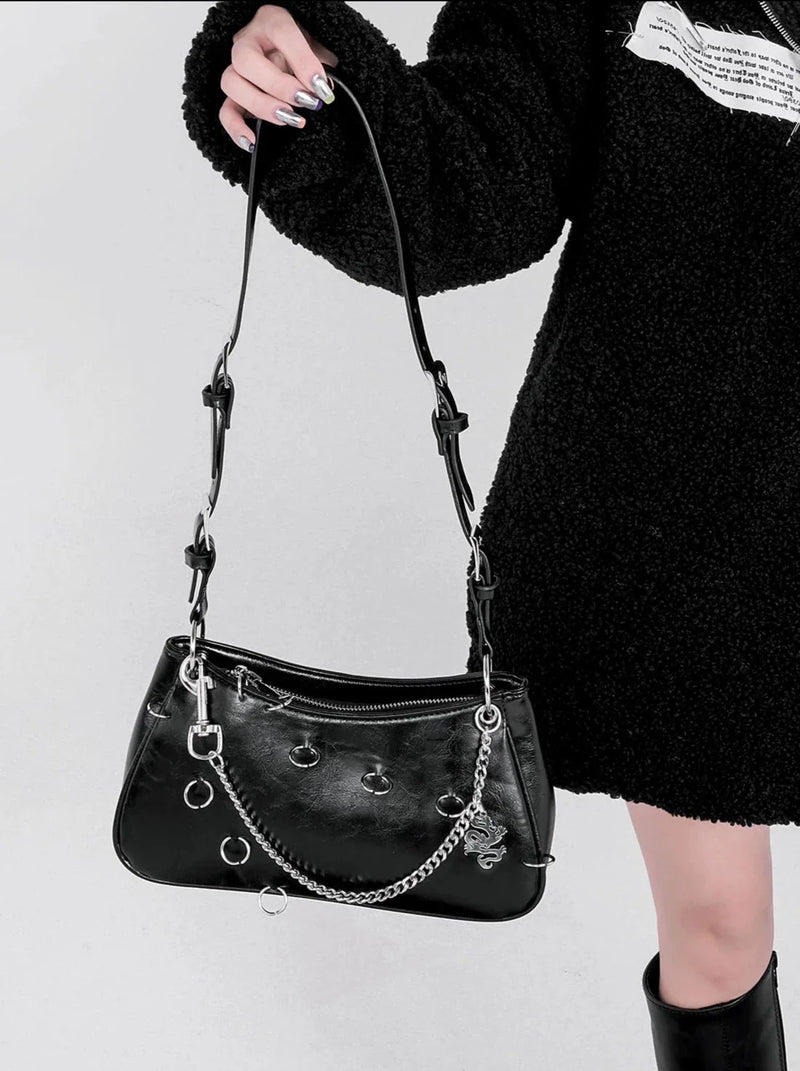 Retro Punk Metal Ring Chain Oil Wax Leather Bag