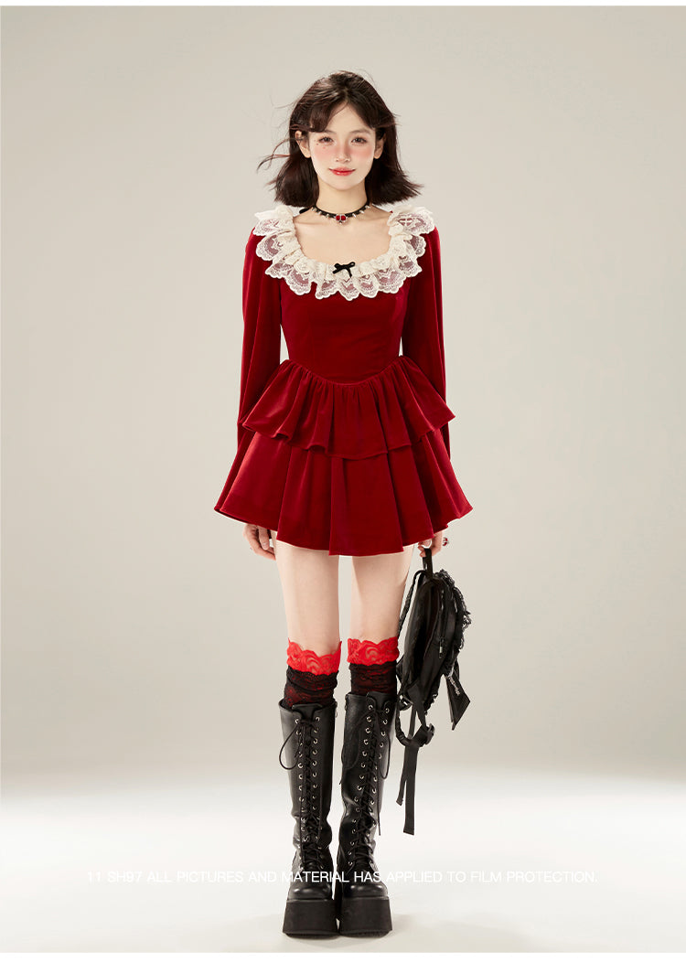 Red Lace Collar Velvet Dress