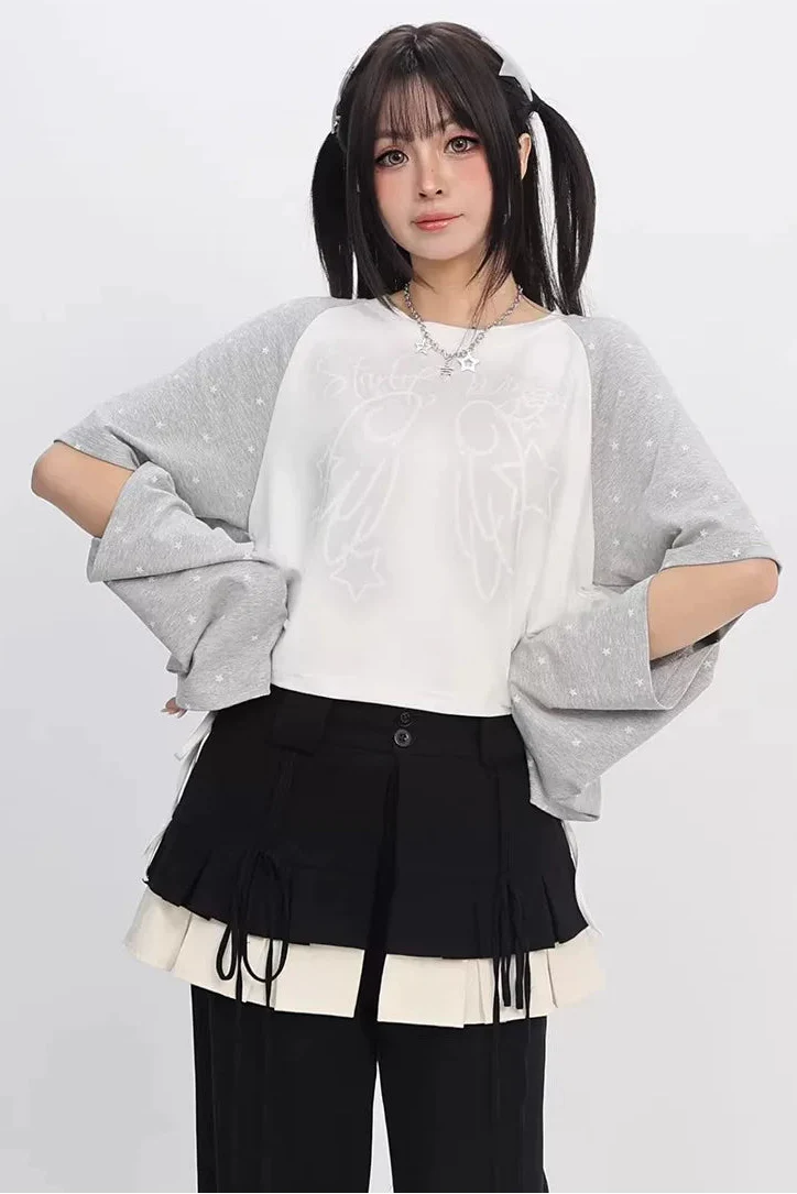 Mode Cut-out Star Drawstring Top
