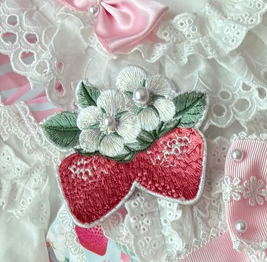 [pre-order Deadline: April 29] Strawberry Rabbit Ear Ribbon Shirt + Ruffled Shoulder Lace Ribbon Jk School Uniform Dress + Full Set/complete Set
