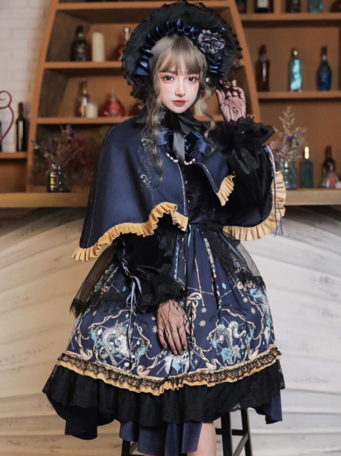 Black Retro Gothic Dark Lolita