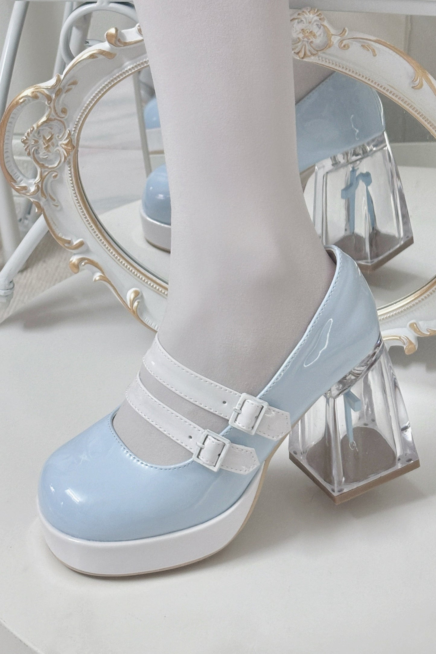 [pre-order] Cross Aria Gothic Lolita Clear Shoes
