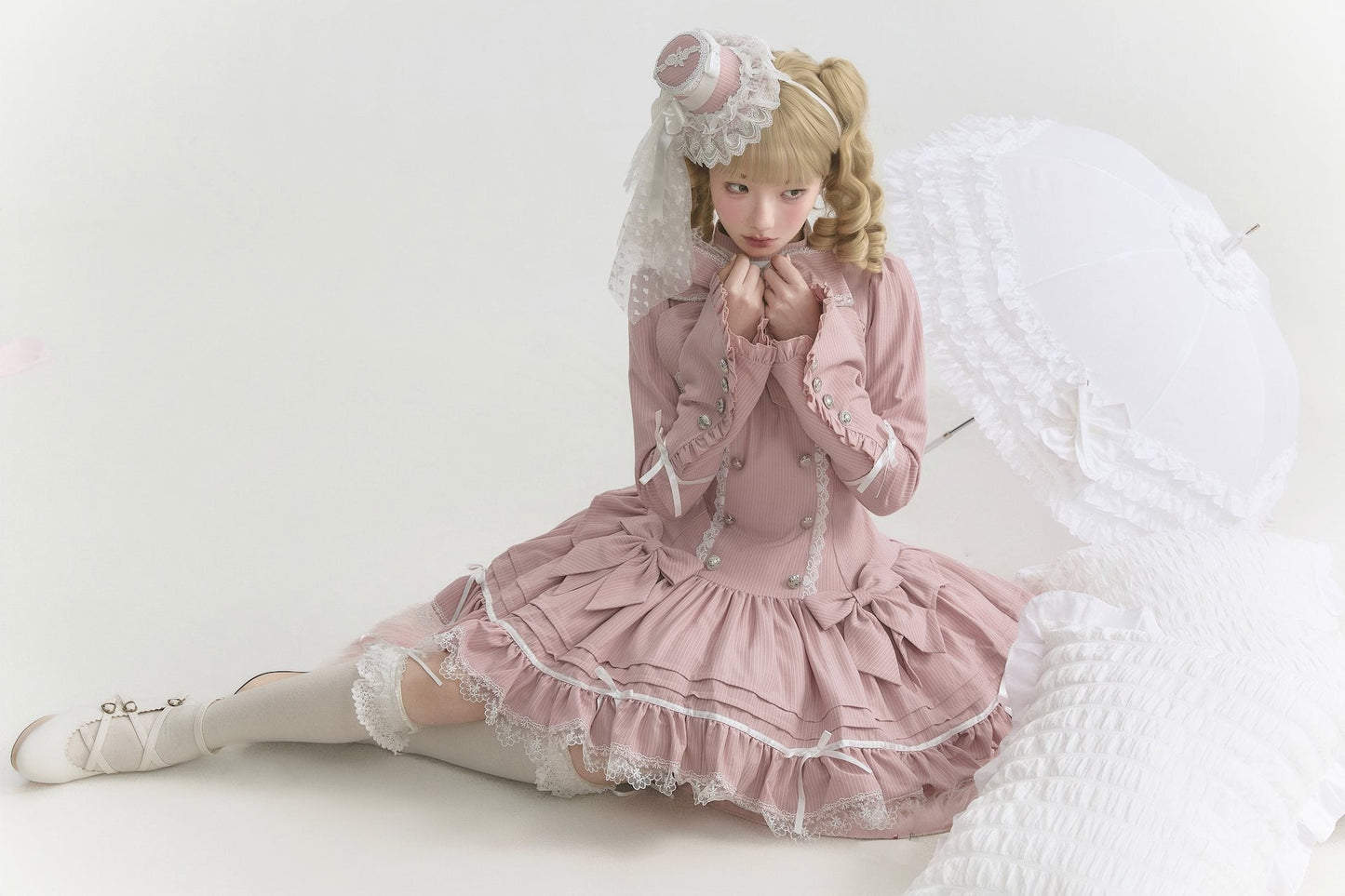 [pre-order Deadline: April 25] Phantom Cat Sweet Ribbon Stripe Lace Bell Sleeve Lolita Dress