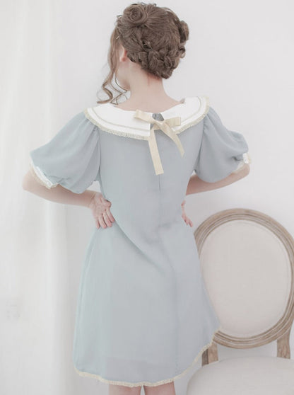 Plate Color Puff Sleeve Dress