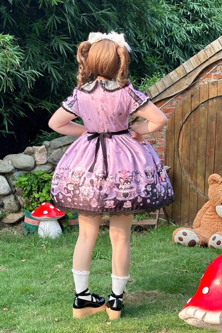 Finely Styled Dress with a Classic Vintage Look