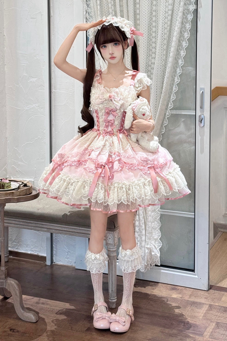 Finely Styled Dress with a Classic Vintage Look