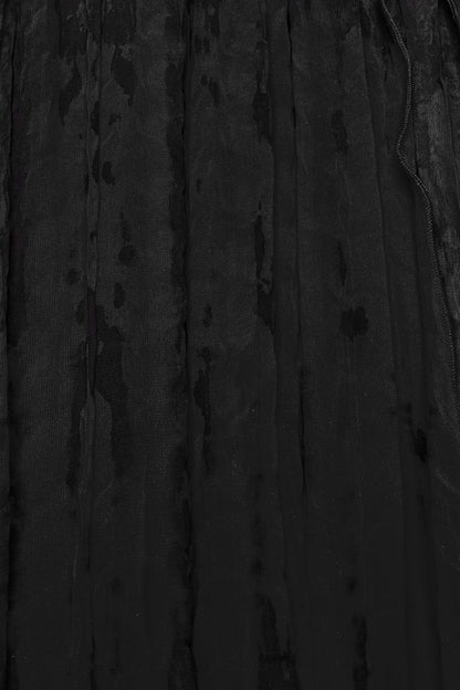 Beautifully Crafted Garment in a Classic Style
