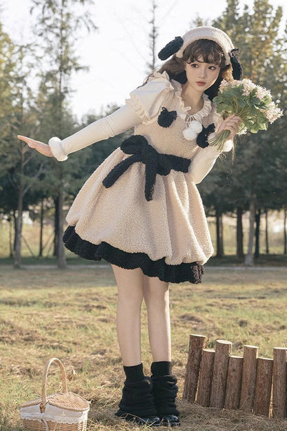 Beautifully Crafted Dress in a Classic Style