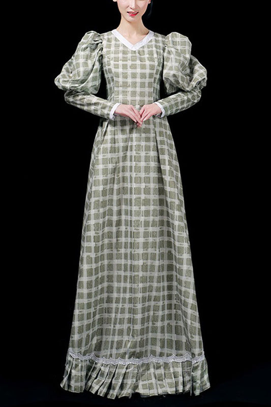 Casually Elegant Dress with a Refined Edge