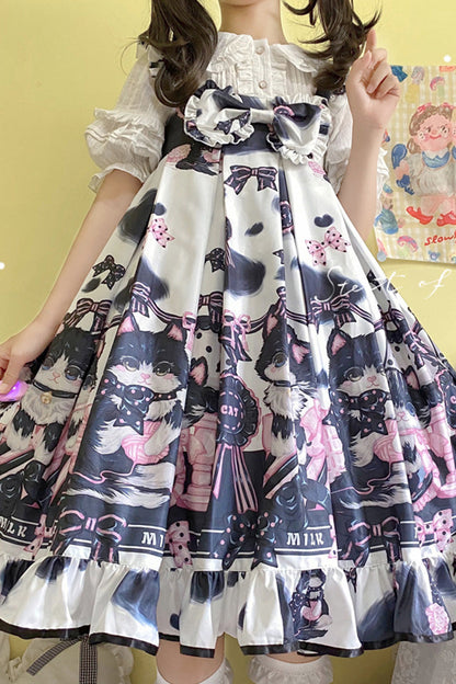Subtly Elegant Dress with a Refined Vintage Look