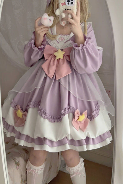 Finely Styled Dress with a Classic Vintage Look
