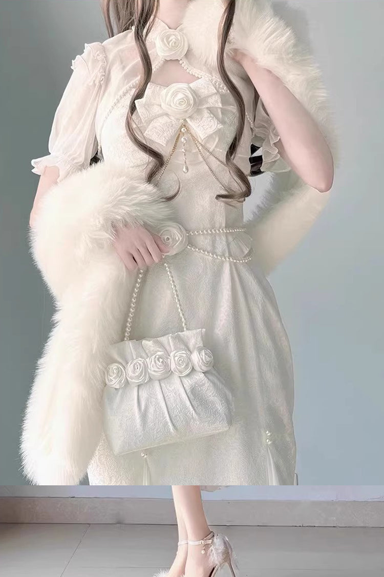 Effortlessly Elegant Dress with a Timeless Design