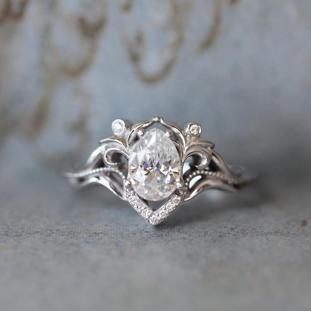 Witch’s Light Crystal Ring