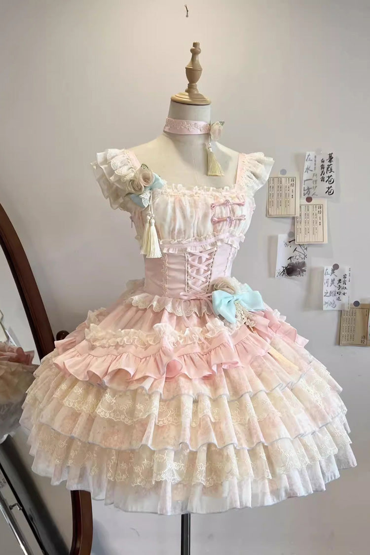 Finely Styled Dress with a Classic Vintage Look