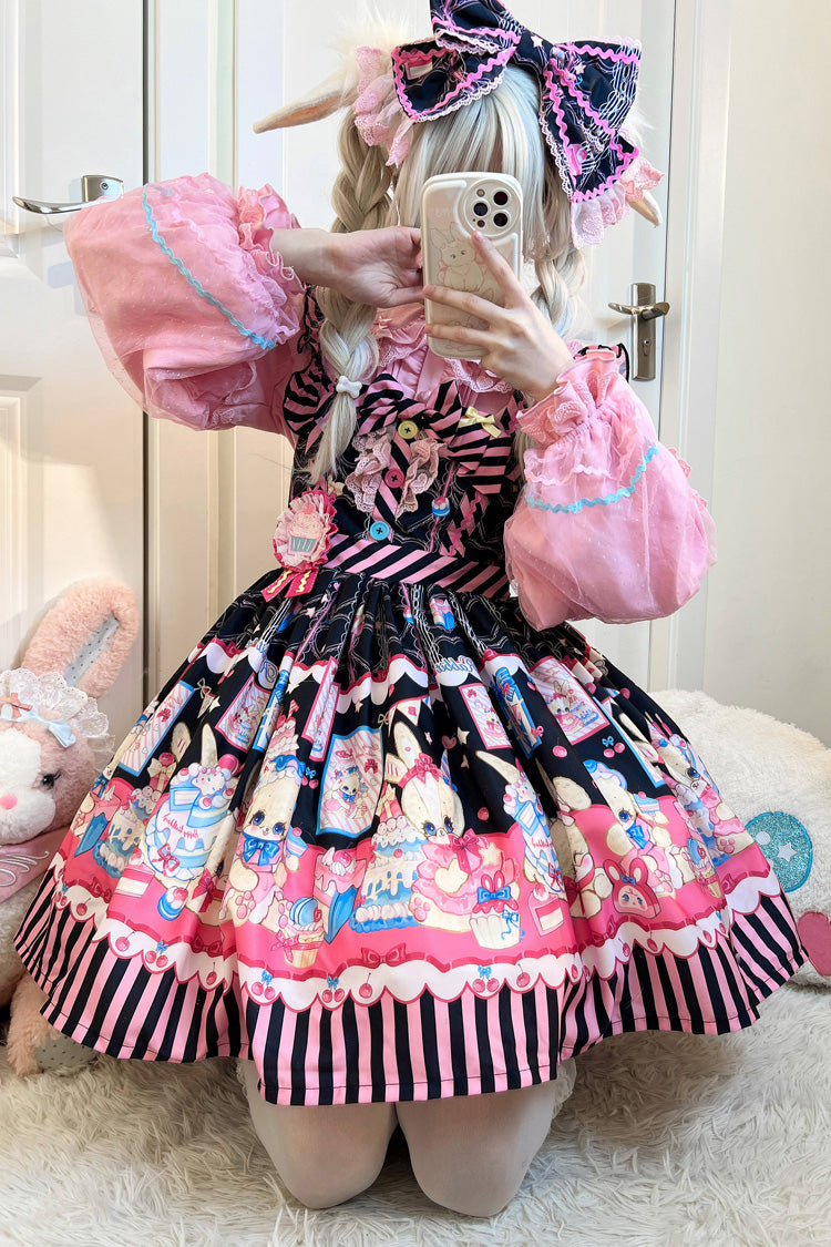 Finely Styled Dress with a Classic Vintage Look