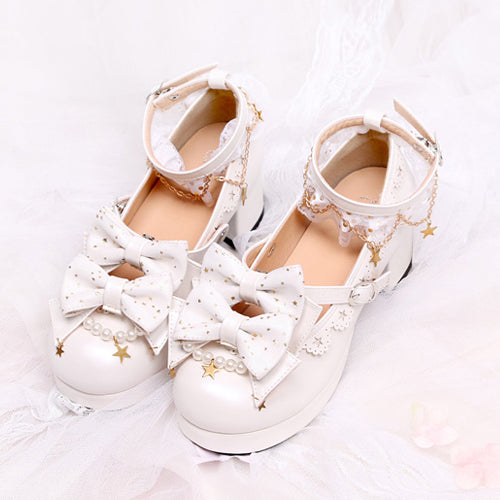 Classic Designed Shoes in a Timeless Cut
