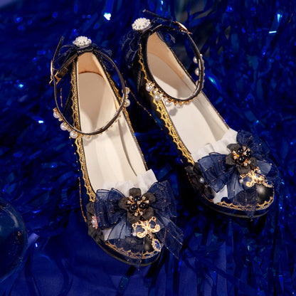Effortlessly Elegant Heels with a Timeless Design