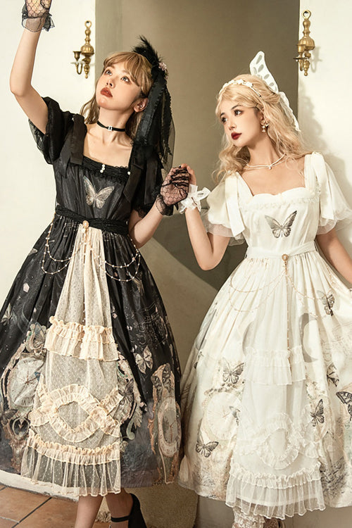 Finely Styled Dress with a Classic Vintage Look