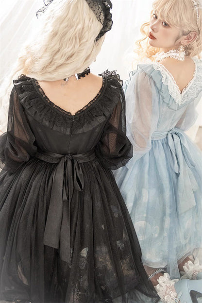 Subtly Elegant Dress with a Refined Vintage Look