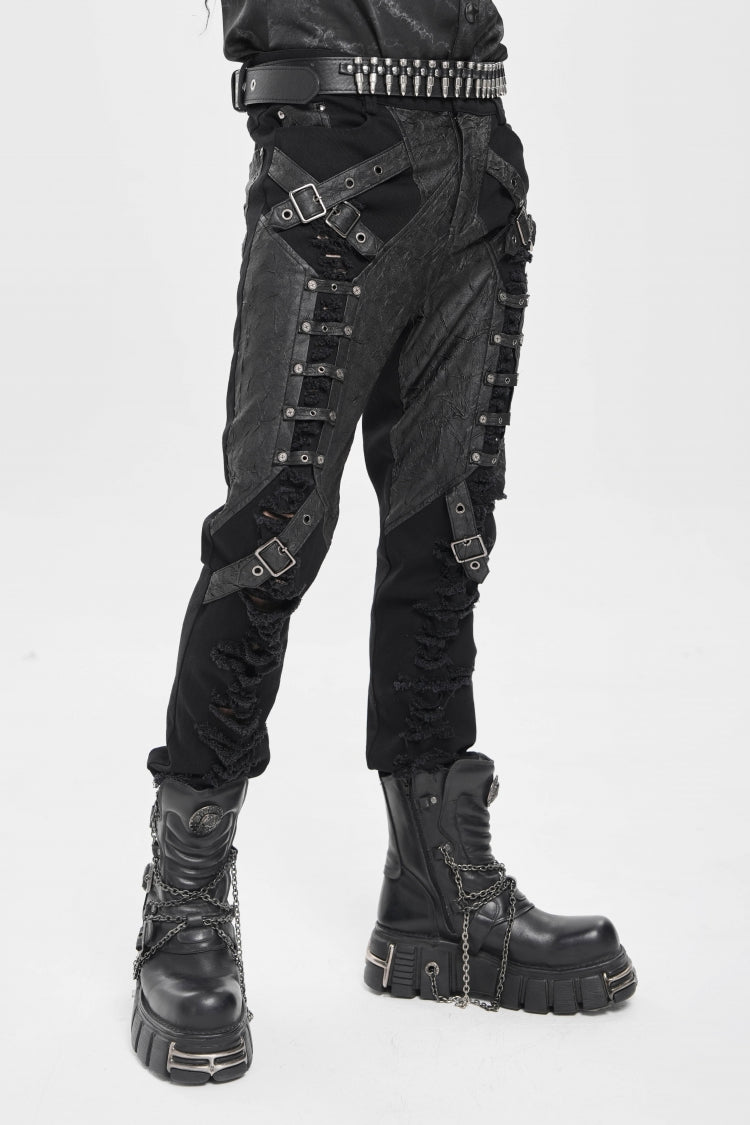 Thoughtfully Designed Pants in a Timeless Style