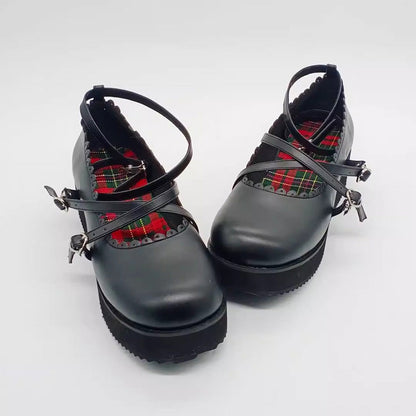 Finely Styled Shoes with a Classic Vintage Look