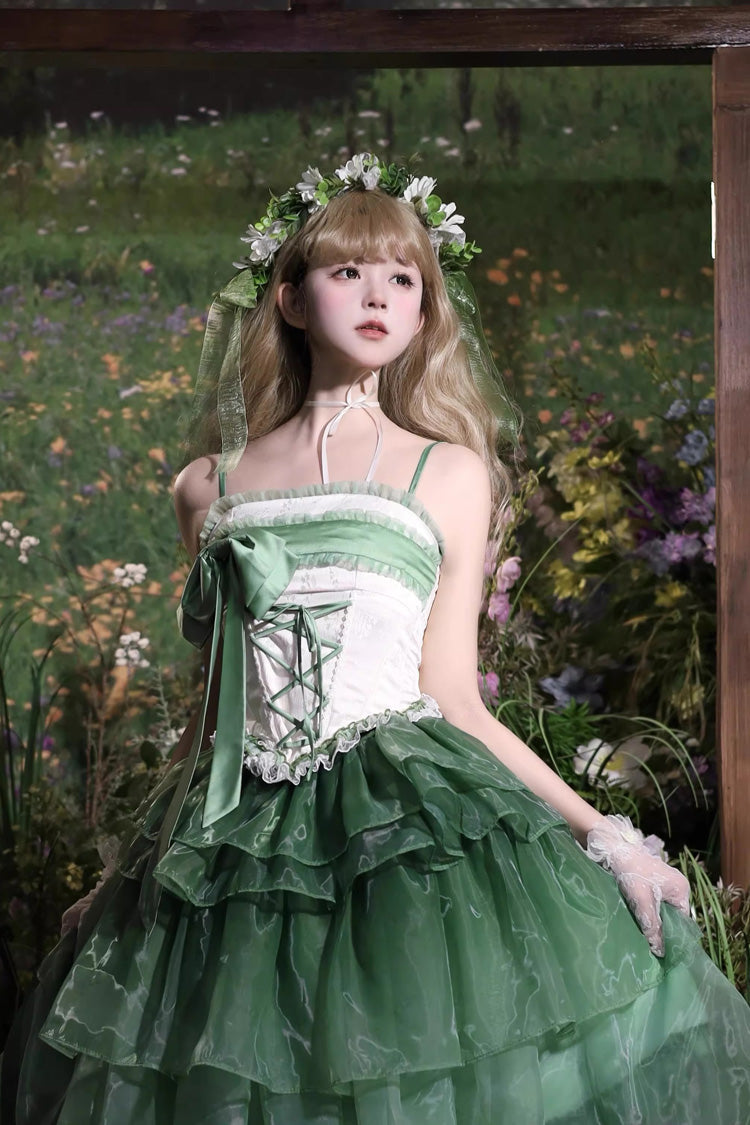 Subtly Elegant Dress with a Refined Vintage Look
