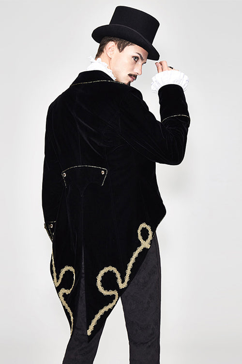 Subtly Elegant Coat with a Refined Vintage Look