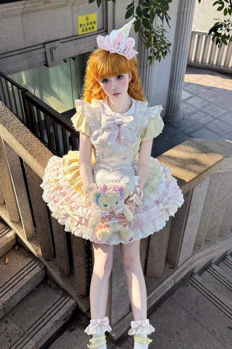 Finely Styled Dress with a Classic Vintage Look