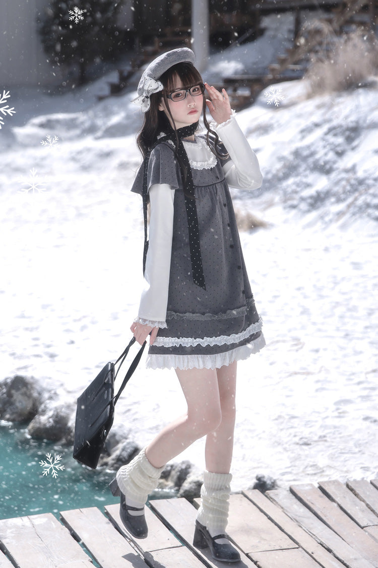Subtly Elegant Dress with a Refined Vintage Look