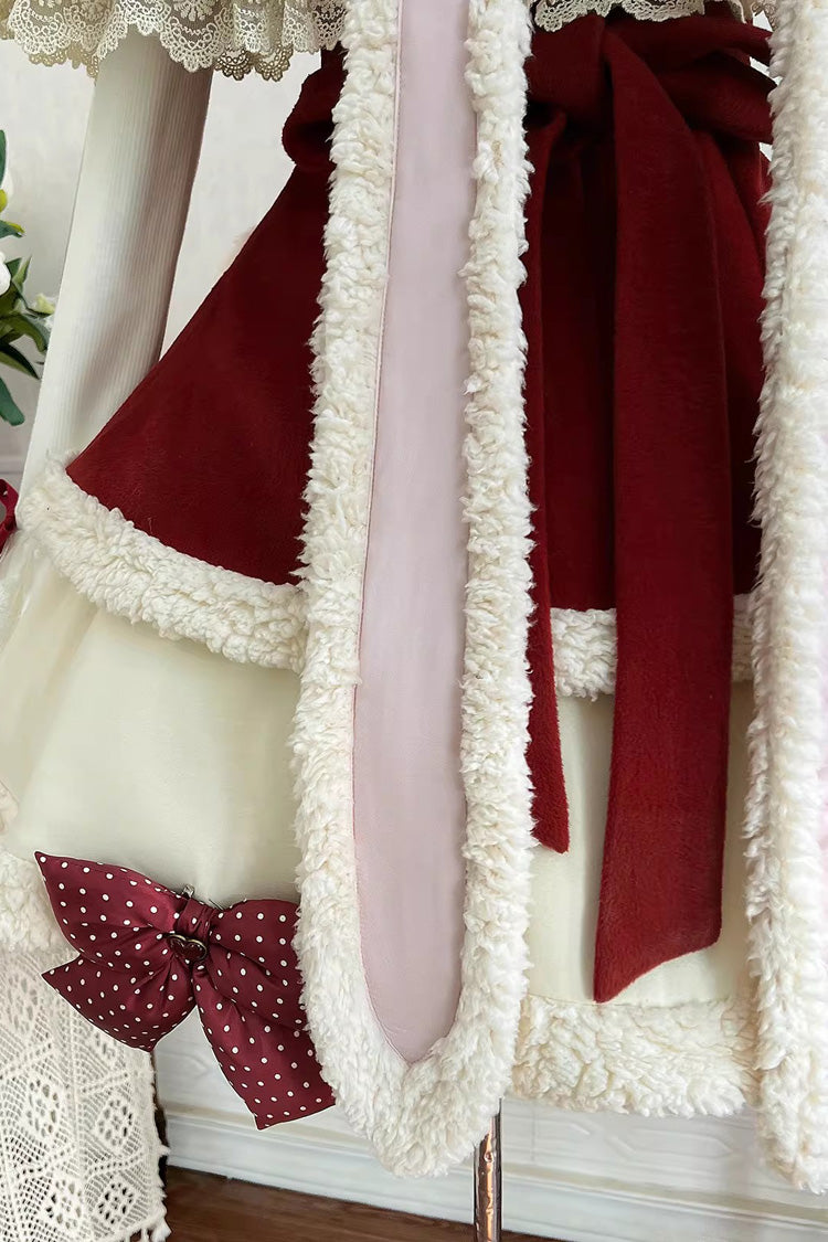 Casually Elegant Garment with a Refined Edge