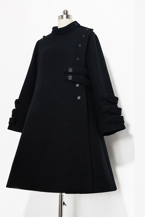 Classic Vintage Coat with a Flattering Fit