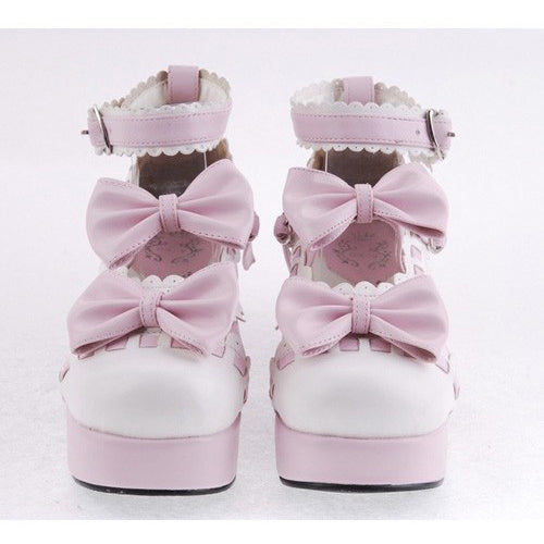 Classic Vintage Shoes with a Flattering Fit