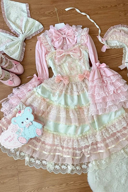 Subtly Elegant Dress with a Refined Vintage Look